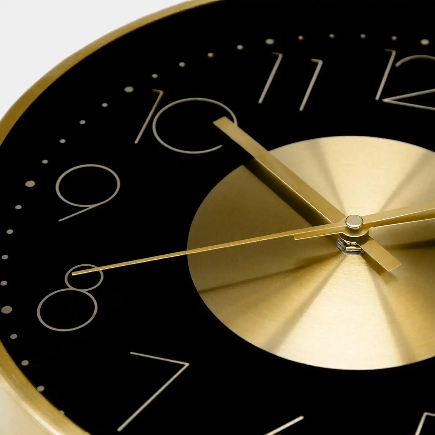 12 pouces mode luxe horloges en métal pour salon personnalisé classique rond moderne Simple silencieux or horloge murale décor à la maison