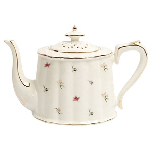 Customized Wholesale European Small Flower Coffee Cup and Plate <b>Set</b> with Gold Edge - Product Image 6