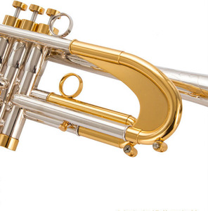 La clé en or plaquée argent dans la clé B inférieure accentue l'examen de la qualité professionnelle des instruments de <span class=keywords><strong>trompette</strong></span> <span class=keywords><strong>pour</strong></span> <span class=keywords><strong>débutant</strong></span> - Product Image 3