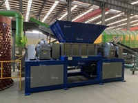 Machine à laver à haute résistance Shell Tambour en plastique Bumper Pipe Palette Pneu Déchets Broyeur Machine