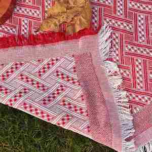 <b>Large</b> Woven Picnic Blanket With Tassel Fringe, Soft Boho Outdoor <b>Mat</b> for Family Camping Travel Photoshoot Spring Summer - Product Image 3