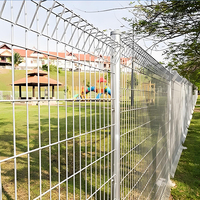 Clôture de jardin et de ranch en treillis soudé BRC galvanisé à chaud, décorative et sécurisée, à prix abordable, en gros