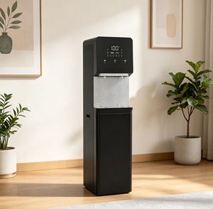 Système de filtration d'eau pour usage domestique et professionnel avec distributeur d'eau chaude, chauffage et refroidissement instantanés pour hôtel, restaurant, bureau - Product Image 1