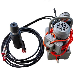 Máquina Eléctrica Tensora de Anclajes, 5000 lb de Capacidad, Sistema Métrico, Construcción de Acero, Junta de Pernos para Anclaje en Pendientes - Product Image 2