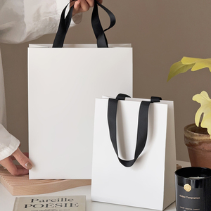 Sac Cadeau de Luxe en Papier Blanc 2026 pour Parfums et Cosmétiques, Sacs de Shopping Beige avec Poignée pour Vêtements, Personnalisable avec Logo - Product Image 6