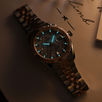 Montre à quartz pour homme en acier inoxydable, cadran en saphir synthétique, fermoir papillon, résistance à l'eau 50 m, boîtier 40 mm - Luxe professionnel