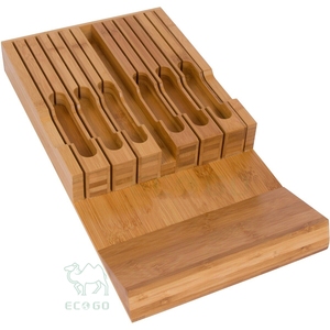 Bloque de Cuchillos de Bambú Ecológico con Ranuras Universales y Capacidad Personalizable para Almacenamiento en la Encimera de la Cocina - Product Image 1