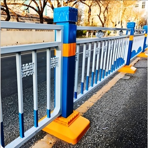 מחסום בטיחות נייד עירוני ZD DLHL23, מעקה נגד התנגשויות, גדר כביש, מתכת עמידה, כחול+לבן, ברמת הנדסה - Product Image 3