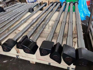 Briseur hydraulique du fabricant OEM traversant le <span class=keywords><strong>boulon</strong></span> avec vis à tête hexagonale - Product Image 2