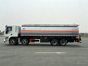 รถบรรทุกน้ำมัน 1veco 6x4 ดีเซล บรรทุกน้ำมันเชื้อเพลิง ความจุ 31-40 ตัน ถัง 15001-30000 ลิตร เกียร์ธรรมดา ใหม่ - Product Image 3