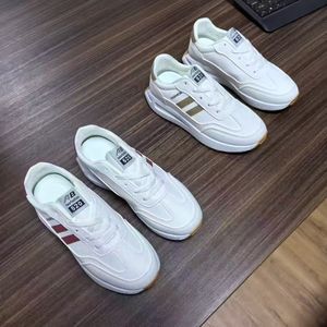 2025 vente en gros de haute qualité hommes mode chaussures de sport hommes chaussures de <span class=keywords><strong>basket</strong></span>-ball en plein air chaussures de course décontractées livraison aléatoire - Product Image 5