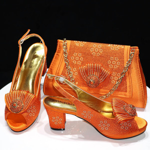 <span class=keywords><strong>Scarpe</strong></span> da Donna Peach Made in China, Tacchi Alti <span class=keywords><strong>con</strong></span> Borse Abbinate, Set di <span class=keywords><strong>Scarpe</strong></span> e Borsette in Pelle PU <span class=keywords><strong>con</strong></span> Cristalli Luccicanti - Product Image 2