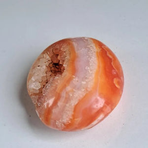 Geoda de Ágata Roja y Azul al por Mayor, Ideal para Decoración del Hogar y Regalos Únicos, Regalos de Cristal Perfectos para Seres Queridos, Regalo Navideño - Product Image 5