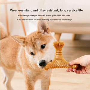 Langdurige Milieuvriendelijke Hond Kauwstok Gewei Stijl Hout Plastic Materiaal Tanden Poetsen Hond Spelen - Product Image 3