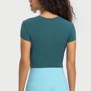 เสื้อยืดครอปสำหรับผู้หญิงเสื้อครอปแบบเรียบเสื้อยืดคอกลมสำหรับออกกำลังกายแนวสตรีทฤดูร้อน - Product Image 5