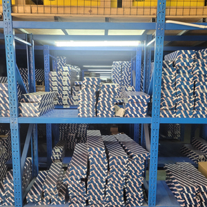 Spazzola Tergicristallo 18 Pollici/450mm Senza Telaio a U Interfaccia Universale 3397013683 per Bosch Kunyi Senza Spruzzatore d'Acqua Prezzo Unitario - Product Image 3