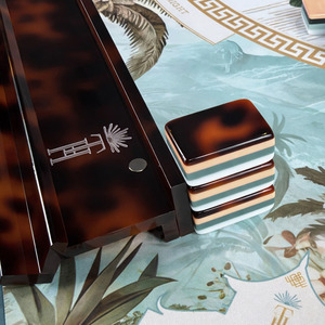 Low MOQ 4 Layer American Tile Portable 160 Cards Acrylic <strong>Mahjong</strong> <strong>Set</strong> for Outdoor Party - Product Image 3