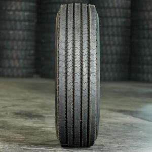 Neumáticos Radiales Nuevos para Camión 9.5R17.5 8.5R17.5 de Bajo Ruido y Alta Calidad, con Mejor Agarre en Mojado para Carretera - Product Image 4