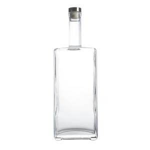 Finition plante personnalisée en <span class=keywords><strong>verre</strong></span>, carrée, cristal transparent, whisky, liqueur, sérum, cognac, bouteilles de 700ml avec dessus en liège, 50 pièces - Product Image 1