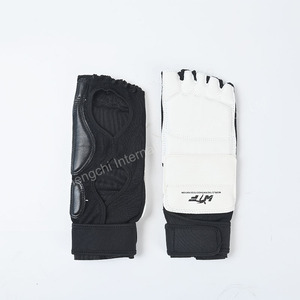 Taekwondo e-chân bảo vệ chuyên nghiệp wtf-phê duyệt tùy chỉnh Thương hiệu thế hệ thứ ba vớ điện tử với cảm biến tiên tiến - Product Image 1