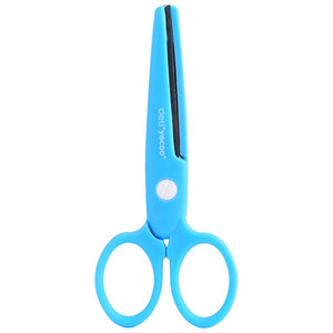 กรรไกรนักเรียนเดลี่ 135 มม. ปลายมนพลาสติกปลอดภัยสำหรับตัดกระดาษ - Product Image 4