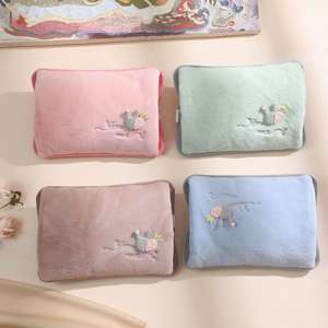 <span class=keywords><strong>Bolsa</strong></span> <span class=keywords><strong>de</strong></span> <span class=keywords><strong>agua</strong></span> caliente eléctrica recargable por USB, con cubierta <span class=keywords><strong>de</strong></span> felpa, calentador <span class=keywords><strong>de</strong></span> manos y <span class=keywords><strong>pies</strong></span>, <span class=keywords><strong>bolsa</strong></span> <span class=keywords><strong>de</strong></span> <span class=keywords><strong>agua</strong></span> caliente <span class=keywords><strong>para</strong></span> invierno - Product Image 2