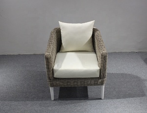 थोक चीन कारखाने आधुनिक डिजाइन आउटडोर सोफे उद्यान ब्राउन आउटडोर पीई रतन सोफा - Product Image 3