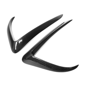แผ่นตัดหมอกไฟเบอร์คาร์บอนไฟเบอร์แบบแห้ง,ตัวหุ้มป้องกันการตัดขวางด้านหน้าสไตล์ V สำหรับ <span class=keywords><strong>Tesla</strong></span> <span class=keywords><strong>Model</strong></span> <span class=keywords><strong>3</strong></span> Bumper Canards - Product Image 2