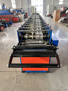 Machine de formage à rouleaux pour gouttières en acier galvanisé GI, 380V, épaisseur de laminage 0,3-1mm, machine de fabrication de caniveaux de toiture - Product Image 5