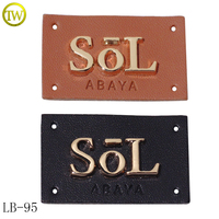 Lacets personnalisés avec logo en relief, étiquettes en PVC, étiquettes en silicone souple pour vêtements, patch rond en caoutchouc pour sacs