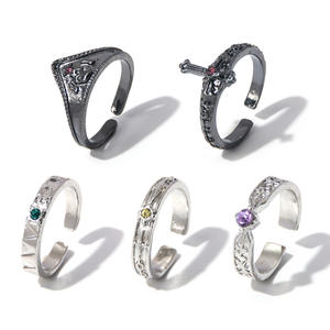 Anillo de Pareja de Diamantes Hunter X Hunter, 5 Diseños, <span class=keywords><strong>Cosplay</strong></span> de Anime, Personaje Kurapika <span class=keywords><strong>Hisoka</strong></span>, Anillo Ajustable para Hombre - Product Image 1