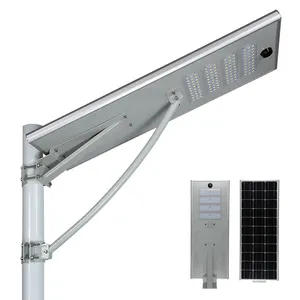 Lampadaires solaires professionnels à led intégrés en aluminium à économie d'énergie 80w pour la maison
