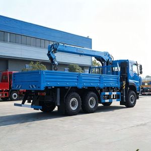 CLW 6x6 Off Road 6AWD Truck Mountec 10 Tons Straight Arm <b>Crane</b> 6 Wheels <b>Crane</b> Truck for Sale - Product Image 5