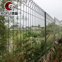 Clôture en fil de fer galvanisé BRC haute sécurité, cadre métallique, pour ferme, produit de Malaisie, catégorie de produit Clôture BRC, treillis, portails