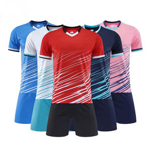 2026 özel futbol forması fabrikanın sıcak satış hızlı kuru futbol seti klasik nefes tayland kaliteli spor giyim - Product Image 1