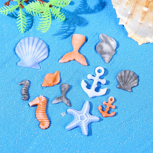 Décorations océaniques miniatures en résine : coquillages, étoiles de mer, hippocampes, ancres, queues de sirène – Kit d'artisanat côtier multi-pièces - Product Image 2