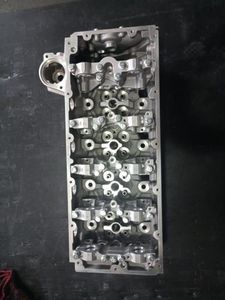 Cabeza de Cilindro 4JJ1 con Diseño Optimizado para Condiciones de Alta Temperatura y Alta Presión, Apta para Motor Isuzu 4JJ1 - Product Image 5