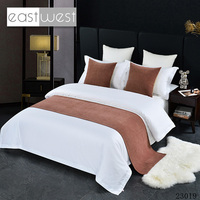 EAST WEST Luxury Hotel Direct Type Stripe Draps de lit Lit Chambre d'hôtel Utilisation Jeter Western Solid Color Polyester Bed Runner