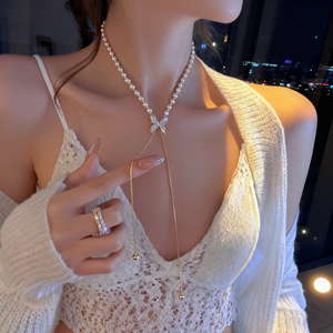 שרשרת פנינים משובחות עם ררינגסטון צלב מתכווננת הצהרה אלגנטית תכשיטים לנשים בגדי ערב - Product Image 3