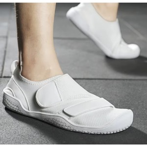 European-style Sporty Indoor Fitness Couple's Barefoot <b>Shoes</b> Mesh Upper Soft Soles Light Weight Breathable Anti-Slip All Seasons - Product Image 2