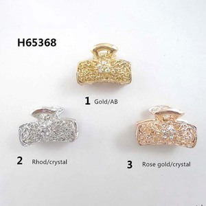 Manufacturer supplies colorful 3D butterfly hair <b>clips</b>, fashionable hollowed-out high-end girly <b>bow</b> decorative hair <b>clips</b>. - Product Image 3