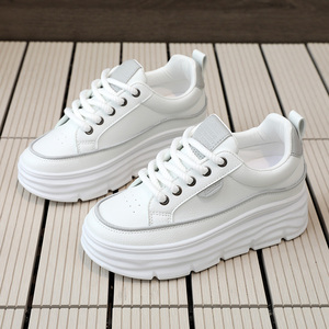 Nouvelles Chaussures Plates Décontractées LYKU pour Femmes Printemps-Automne 2026, Respirantes, à Lacets, Antidérapantes et Imperméables pour Étudiantes - Product Image 2