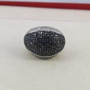 แหวนหมั้นเพชร Jewelspaark 2.40 กะรัต ทรงกลมเจียระไนแบบบริลเลียนท์ วงแหวนสีขาวและสีน้ำเงิน สำหรับผู้หญิง ไซส์ 8 - Product Image 2