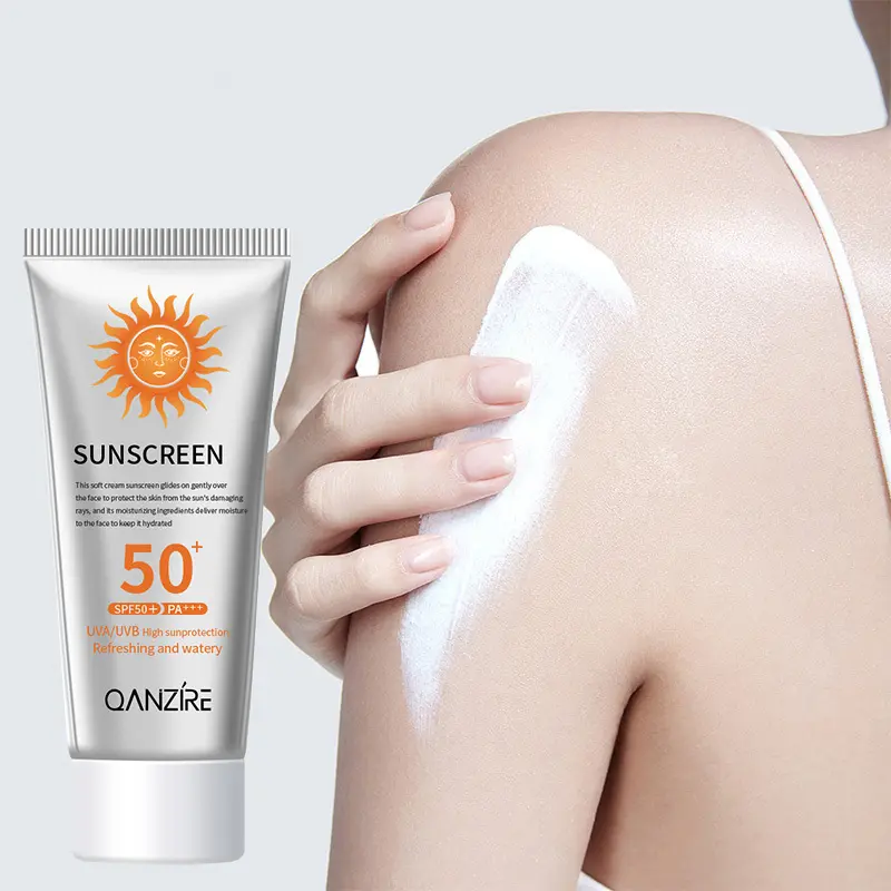 완전히 보이지 않는 무중력 무취 포뮬러 spf 50 모이스처 라이저 얼굴 용 오일 프리 보이지 않는 자외선 차단제