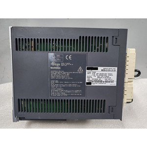 Variador de Frecuencia AC MDS-D-SVJ3-20 de 2.0KW - Product Image 3