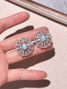 Boucles d'oreilles clous en argent 925 UM Jewelry Versailles Gaze, vente en gros, pour fêtes, anniversaires, cadeau quotidien - Product Image 2