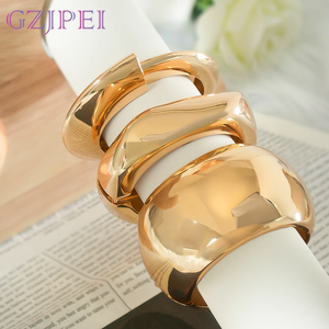 Bracciale color oro per donna, bracciale di grandi dimensioni, gioielli di moda placcati in oro 18 carati di alta qualità - Product Image 3