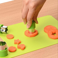 Sûr pas facile à blesser cuisine PP & TPR ensemble d'outils de cuisine pour tout-petits contiennent des couteaux éplucheurs de fruits planche à découper moules à légumes