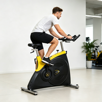Bicicleta de Spinning con Resistencia Magnética Ajustable, Componentes para Medir la Frecuencia Cardíaca, Marco Estable, Equipo de Fitness para Gimnasio y Hogar