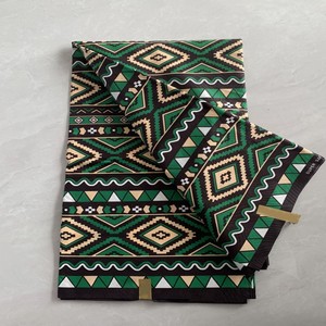 Haute qualité 100% coton Double face ignifuge <span class=keywords><strong>tissu</strong></span> imprimé à la cire africaine motif tissé personnalisé pour garçons robes/vêtements - Product Image 1